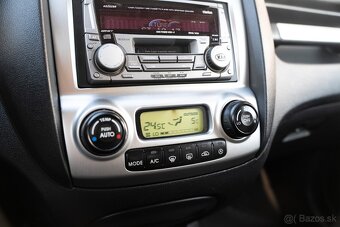 Kia Sportage 2.0 CDRi 4WD - 11