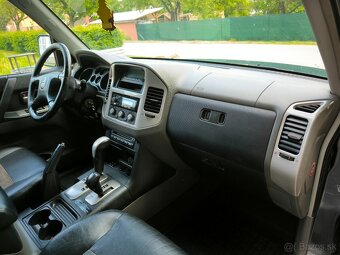 Mitsubishi Pajero Wagon 3.2 did FL - 11
