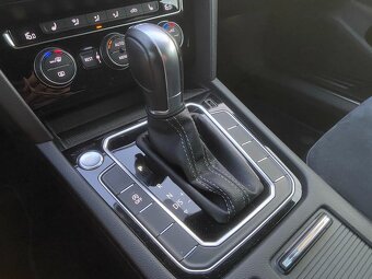 Volkswagen Arteon 2.0 TDi 140kw R-Line - 11