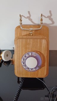 Starý telefón - 11