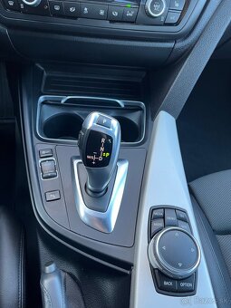 BMW 4 - 11
