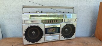 Radiomagnetofon JVC - 11