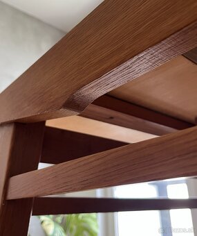 Poctivý retro rozkladací jedálenský stôl z masívu 70 roky - 11