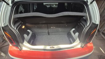 vw e-up - 11