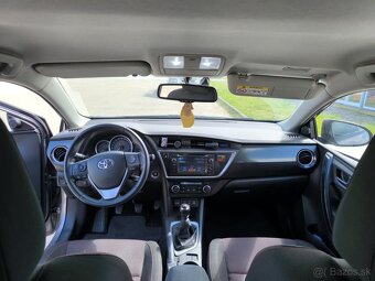 Toyota Auris 1.6 l 97kw 6MT - 11