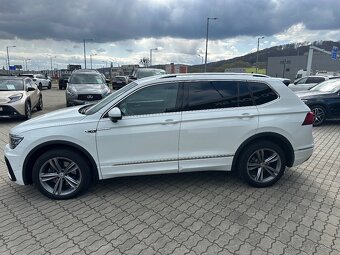 Volkswagen Tiguan Allspace 2.0 TDI Evo R-Line 4Motion DSG - 11