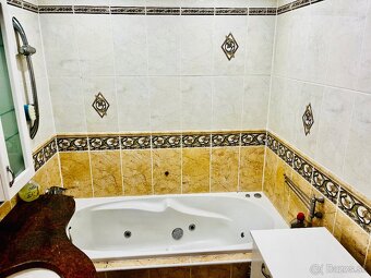 ŠTÝLOVÝ 3. izbový byt, 75m2, Sídlisko Pod Sokolejom, HE - 11