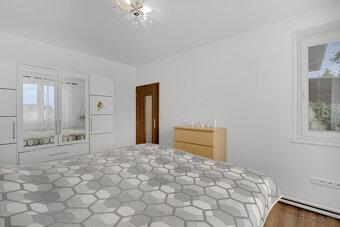 ZNÍŽENÁ CENA SENEC – NA PREDAJ 2 samostatne stojace rodin - 11