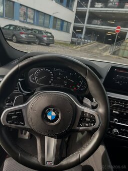 BMW 520d xDrive sedan - 11