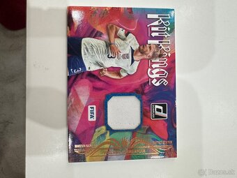 FUTBALOVÉ KARTY TOPPS FIFA 365 OBSIDIAN KARTIČKY - 11