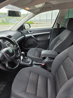 Predám škoda octavia 2facelift 2.0tdi - 11