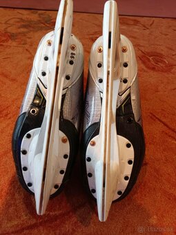 Hokejove korčule Bauer Vapor Hyperlite 2,vel.6,5.,šířka FIT3 - 11