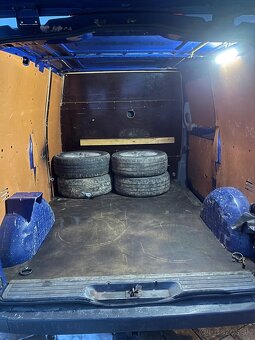 Mercedes-Benz Vito W639 2.2cdi - 11