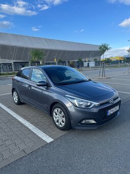 Hyundai i20 - 11