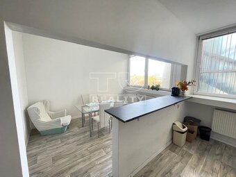 PRENÁJOM KANCELÁRSKYCH PRIESTOROV NA ULICI VEĽKÝ DIEL,... - 11