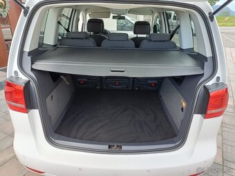 VOLKSWAGEN TOURAN 2.0 TDI CR 103 kW DSG6 MATCH BI-XENÓN - 11