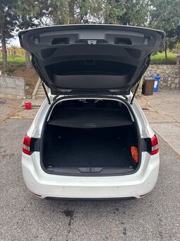 Peugeot 308  SW 1,6 HDi - 11
