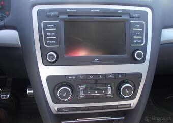 Škoda Octavia 2,0TDI 103kw 4x4 nafta manuál 103 kw - 11