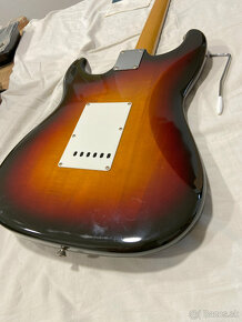Fender Stratocaster vintage 62 MIJ, 1989 - 11