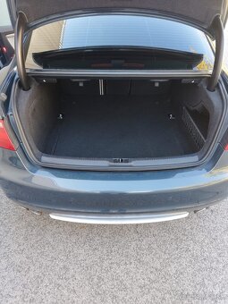 Predám Audi S5 4,2 V8 manuál - 11