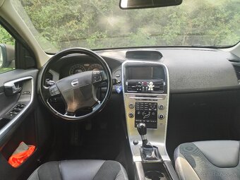 Volvo XC60 2.4D D5 AWD Summum - 11