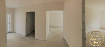 NOVOSTAVBY RD+ pozemok od 519m2 vo V.Chlievanoch pri Bánovci - 11