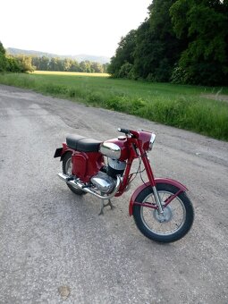 Jawa 250, 559 - 11