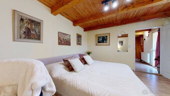 DOM s dušou ROMANTICKEJ CHALUPY (101m2), BREŽANY - 11