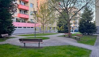 Ponúkame 2 izbový byt na ulici Na Križovatkách v Bratislave - 11