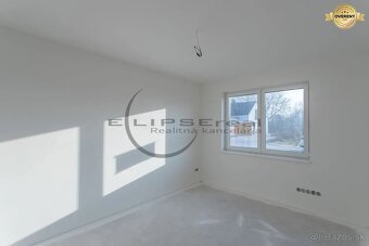 Moderná 4i novostavba pri lese - 11