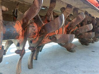 3,0m Italský rotavator PEGORARO - 11