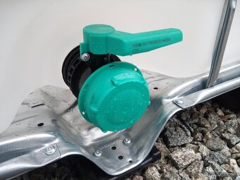 Certifikované potravinárske 1000l IBC kontajnery - 11