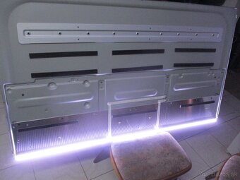 PANASONIC TX58HX810E - 11