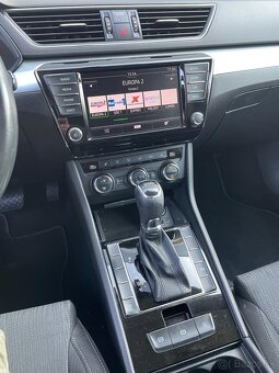 Škoda Superb 1.6 TDI DSG Active - 11