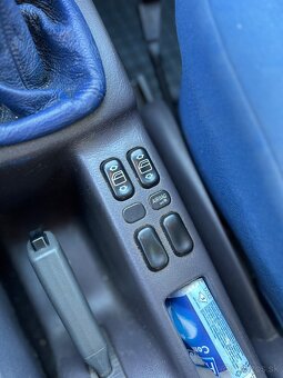 Mercedes-Benz A140 - 11