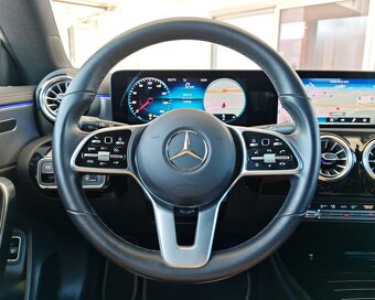 Mercedes-Benz CLA Shooting Brake SB 200 d 4MATIC A/T - 11