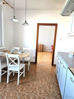 3,5 i byt sídlisko JUH/TOPOĽČANY, ul. Bazovského - 11