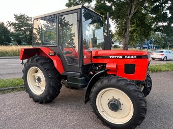Traktor Zetor 5245 s pohonom všetkých kolies - 11