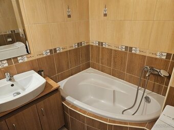 3 izbový byt Bratislava - Ružinov - Haburská - 11