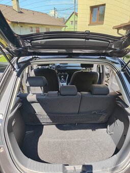 Mazda 2 1.5 Skyactiv G90 Takumi - 11