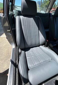 BMW E 30 325ix coupe - 11