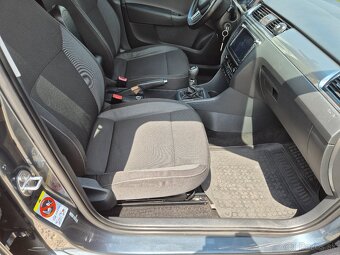 Škoda Rapid Spaceback SB 1.6 TDI 90k Ambition - 11