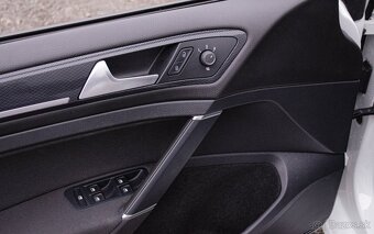 Volkswagen Golf Variant 2.0 TDI Edition United DSG - 11