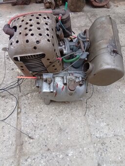 Predám tento motor manet - 11