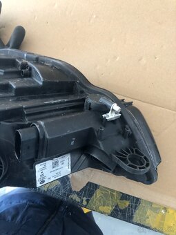 predni svetlo svetla audi a3 pravy 12-16 prave - 11