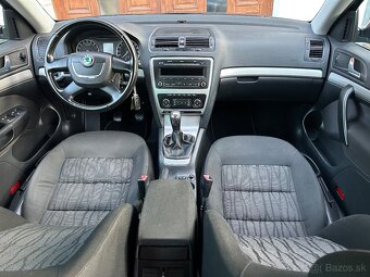 ŠKODA OCTAVIA COMBI 1,6 TDI,ALU,ŤAŽNÉ,TOP STAV - 11