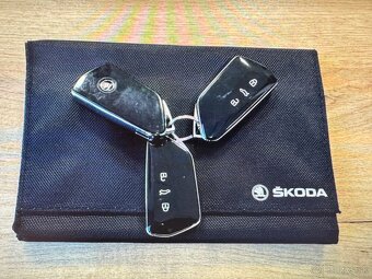 Škoda Octavia Combi 2.0TDi DSG Sportpacke - 11
