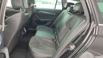 Škoda Octavia Combi 2.0 TDI DSG 2021 VIRTUAL MATRIX - 11