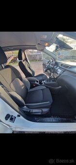 Nissan Qashqai N-Connecta 2018 v automate - 11