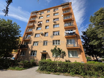 NA PREDAJ 1 IZBOVÝ BYT NA ULICI TOLSTÉHO 1, KOŠICE - SEVER - 11